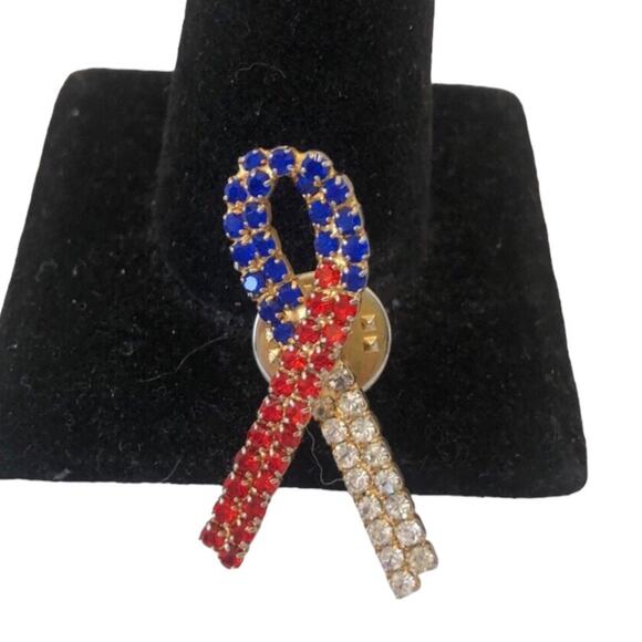 Rhinestone Goldtone Patriotic Ribbon Brooch Red White Blue Ribbon Pin USA - Picture 2 of 9